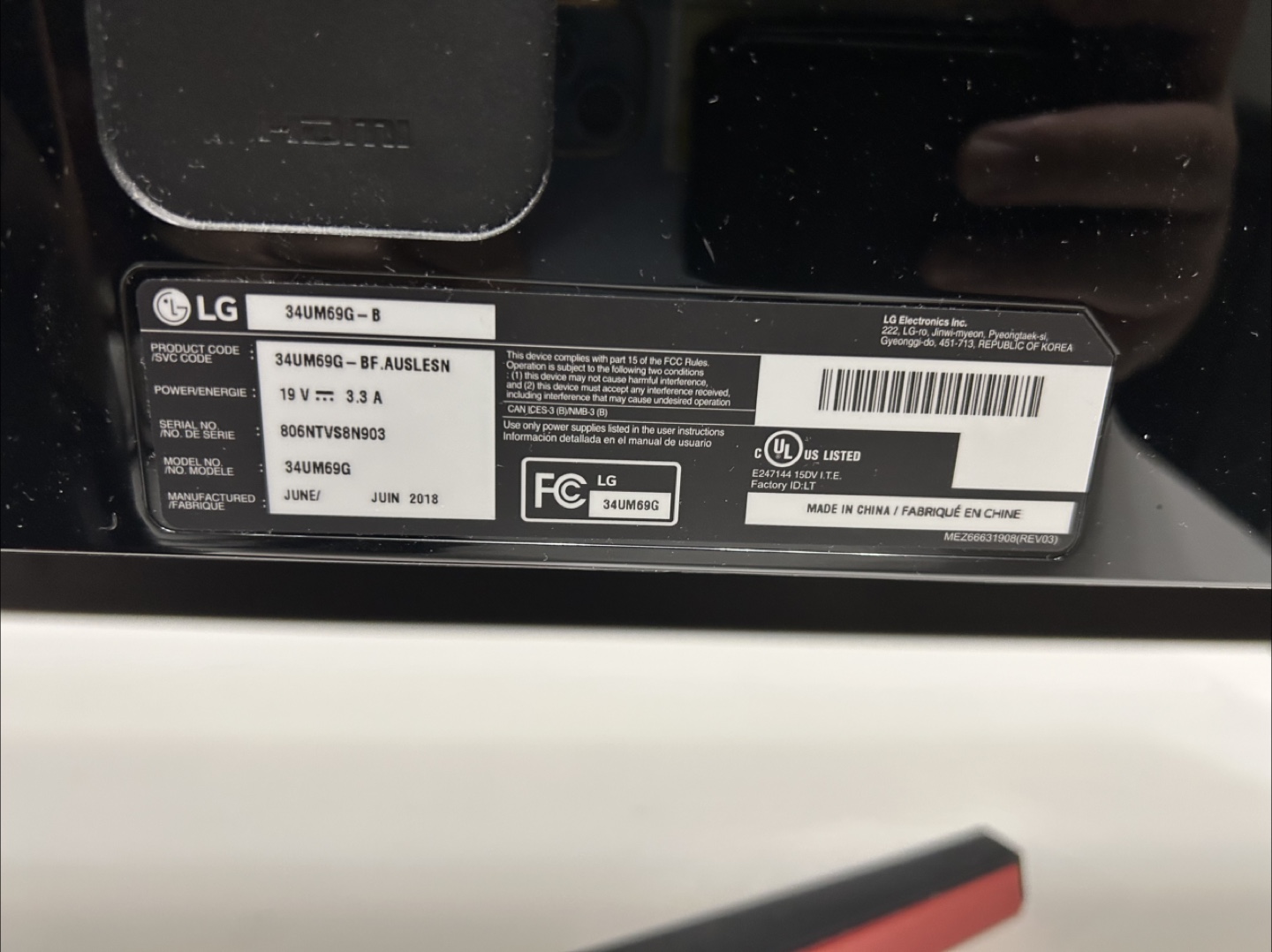 LG Ultrawide Monitor 34UM69G-B - photo 3