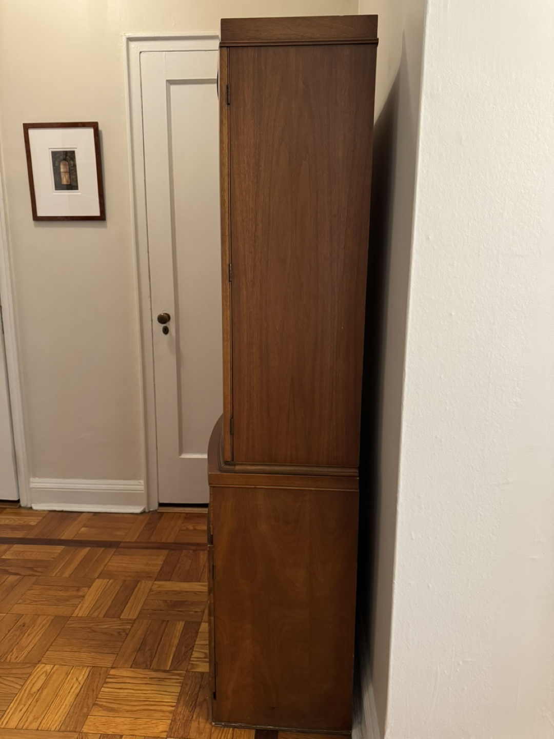 Vintage Wooden Curio Cabinet - photo 5