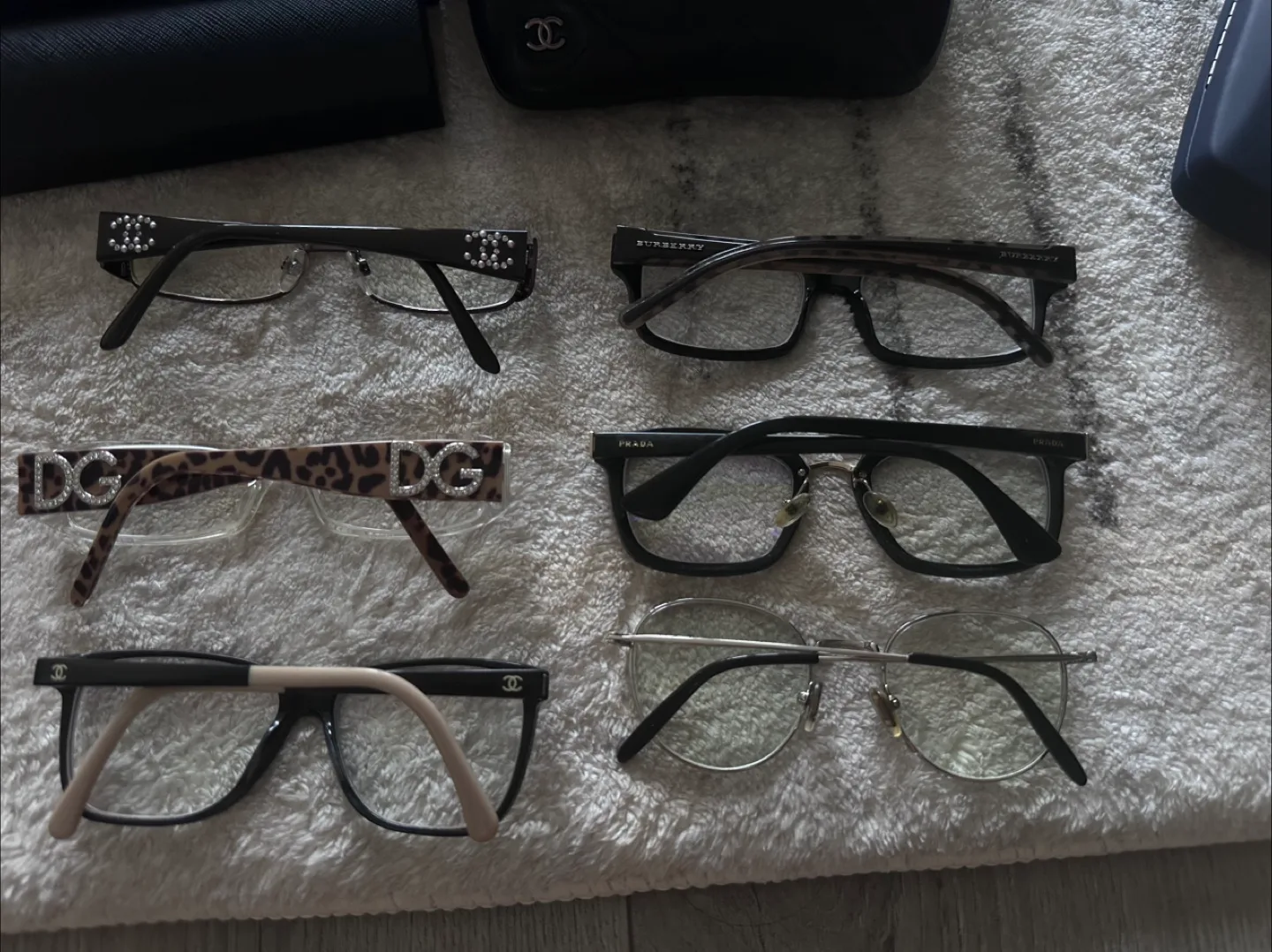 Designer Eyeglasses Collection image indicator(2)
