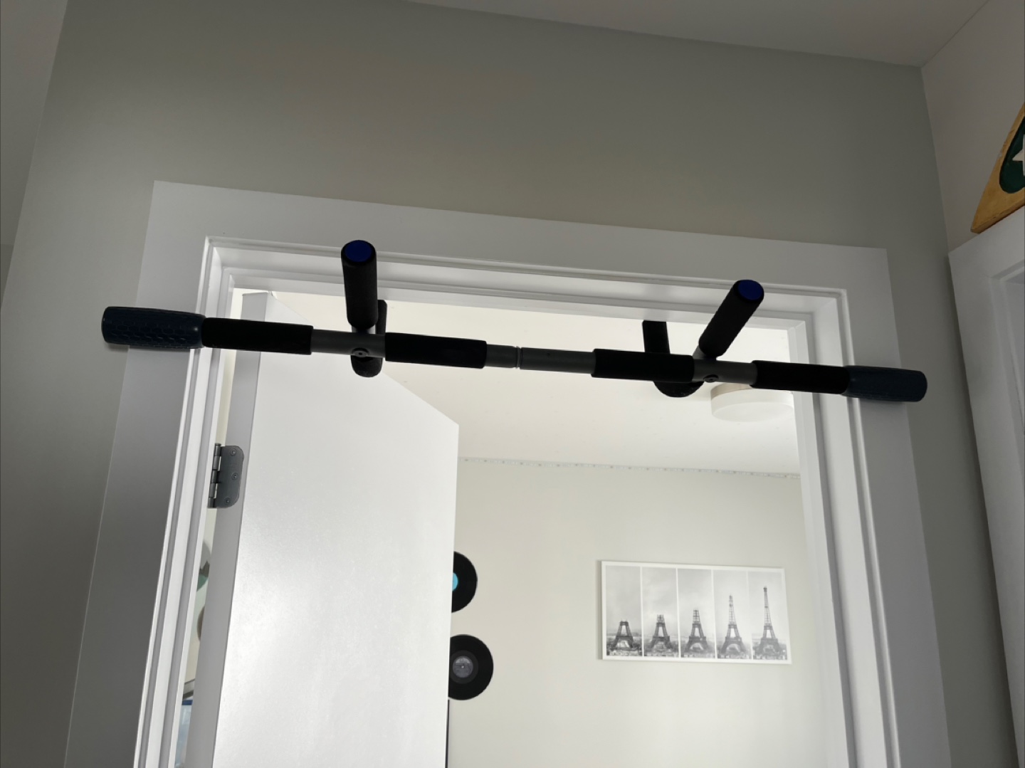 Doorway Pull-Up Bar - photo 2