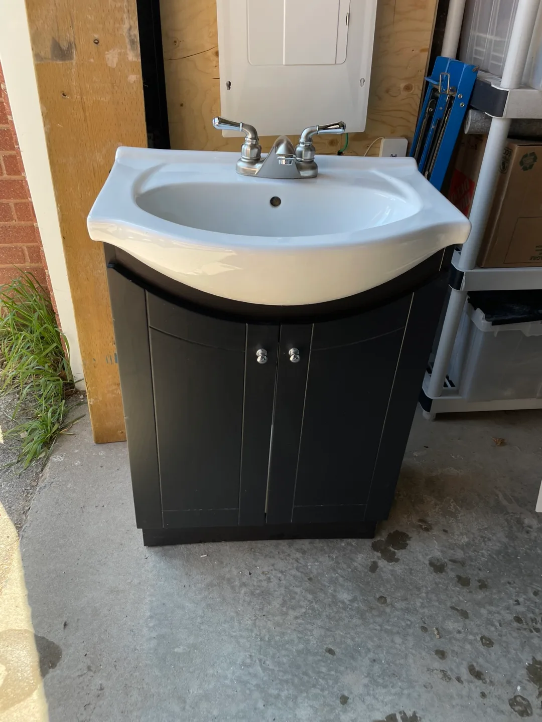Bathroom Sink with Cabinet thumbnail
