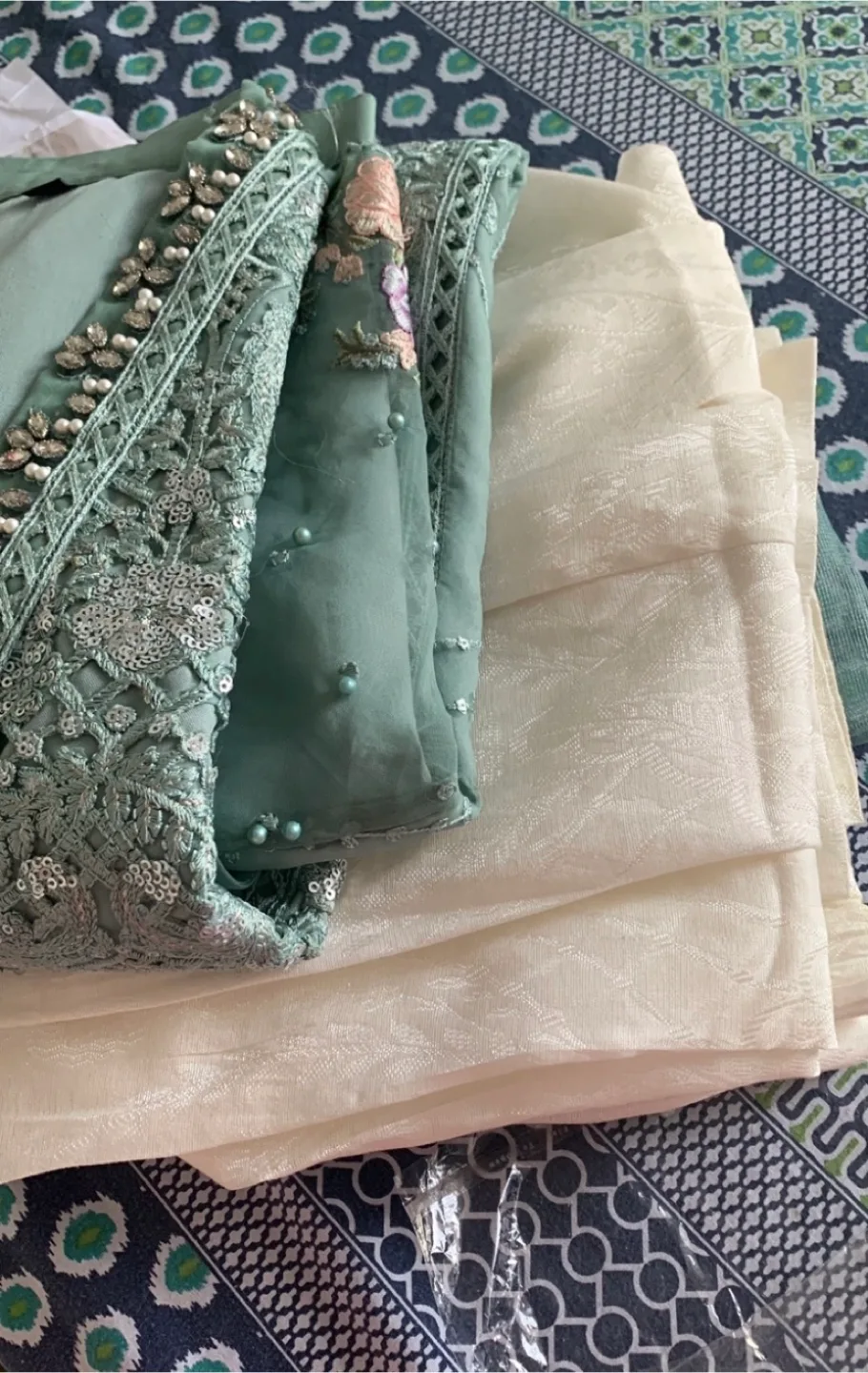 Embroidered Pakistani Suit image indicator(4)