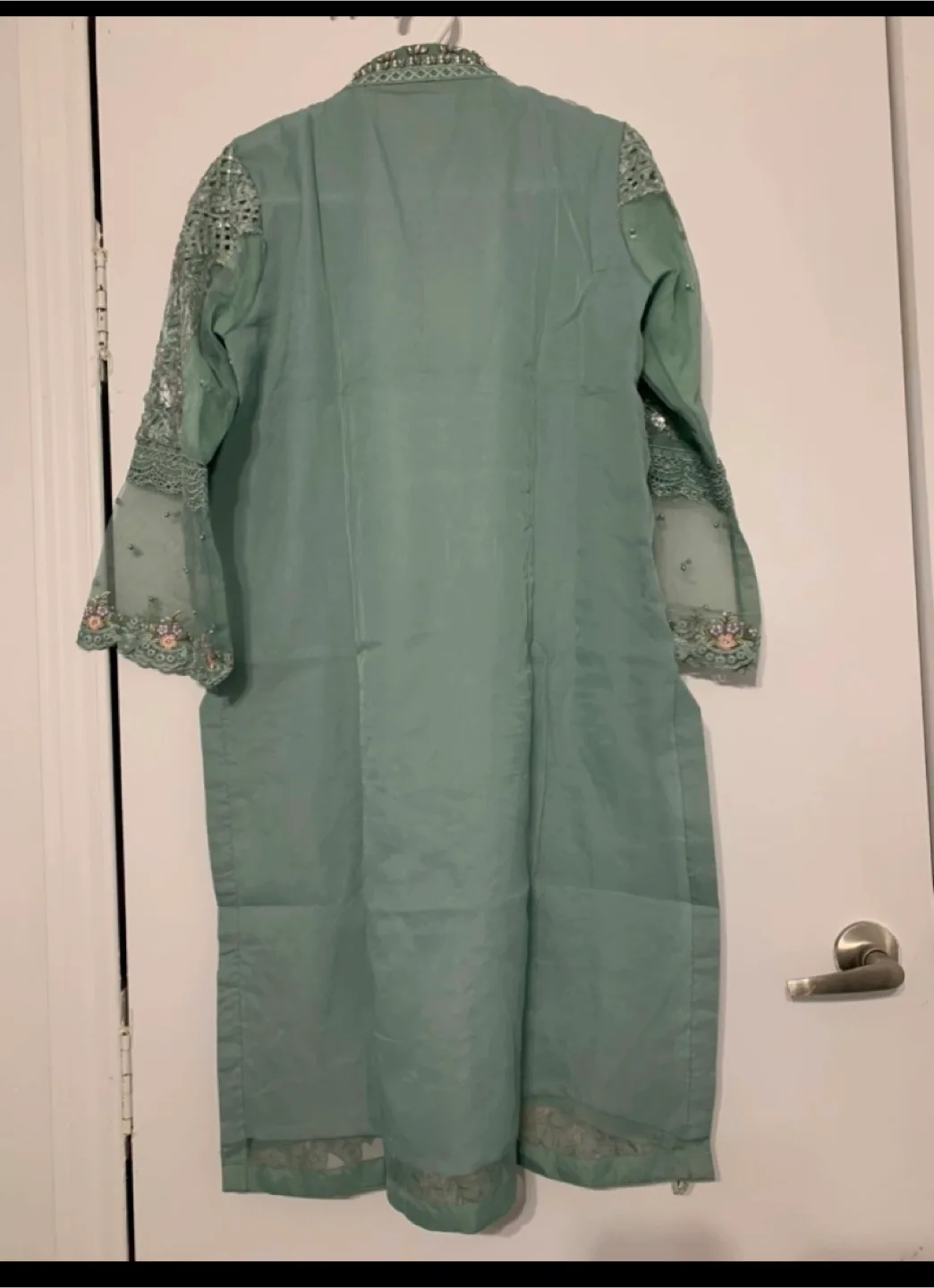 Embroidered Pakistani Suit image indicator(2)