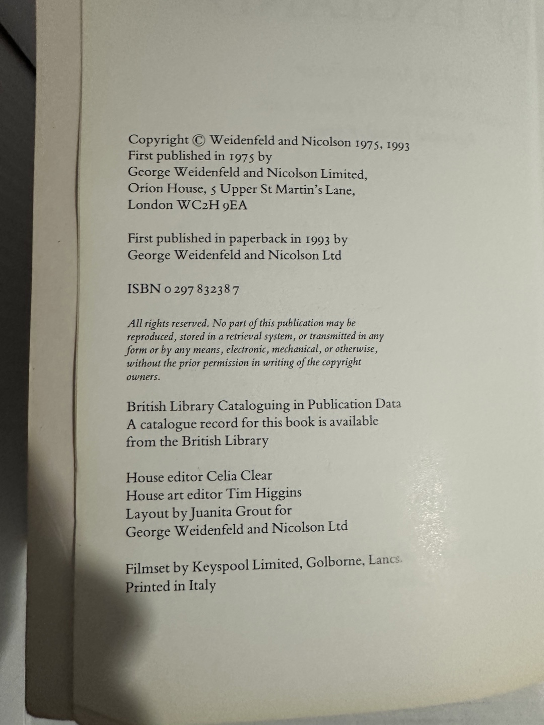 The Lives of the Kings & Queens of England Book - photo 5