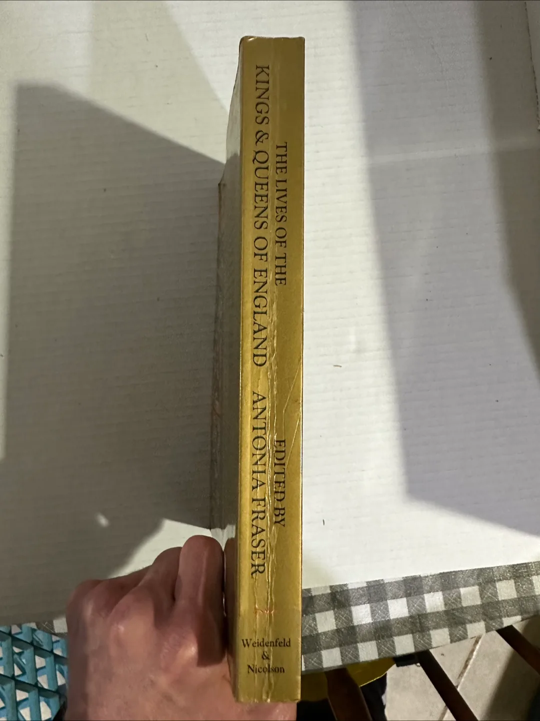 The Lives of the Kings & Queens of England Book image indicator(2)