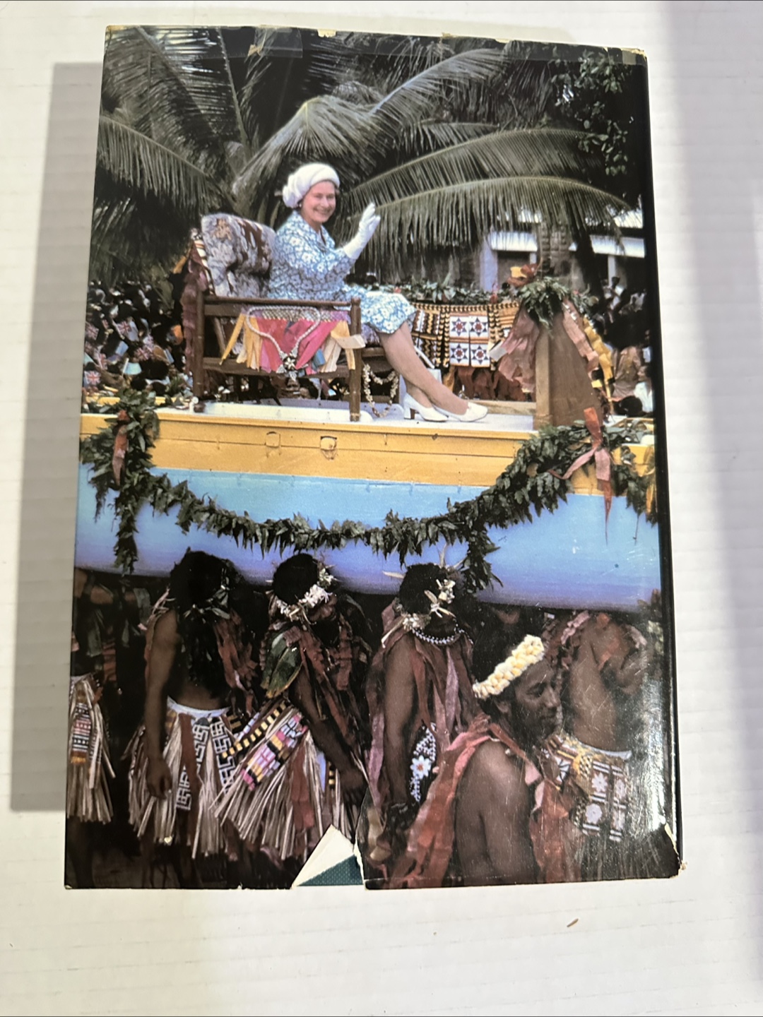 Elizabeth R. A Biography by Elizabeth Longford - photo 3