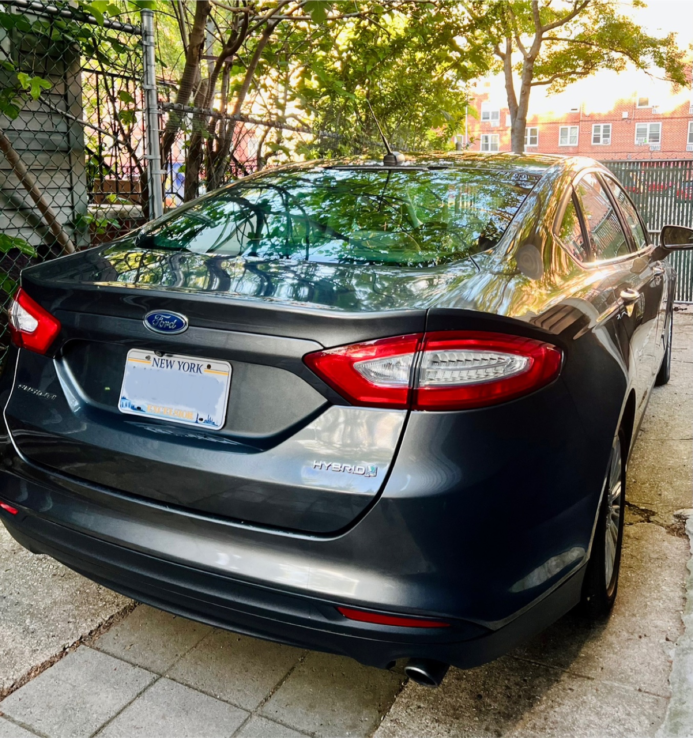 2016 Ford Fusion Hybrid S - photo 4