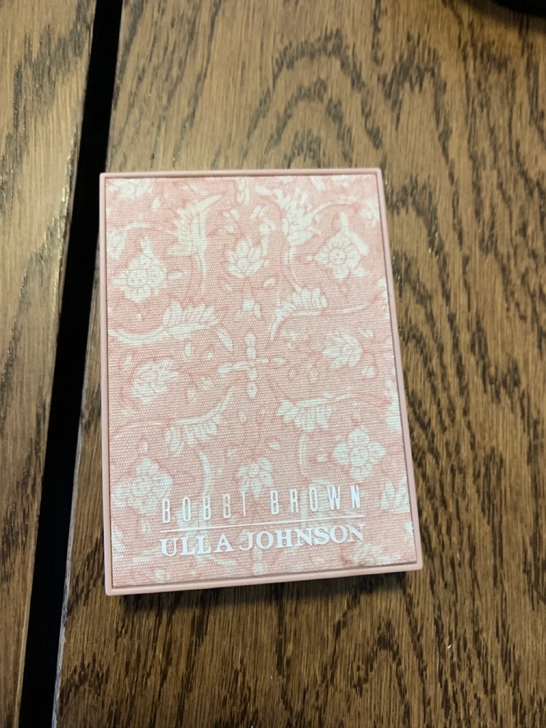 Bobbi Brown Ulla Johnson Eyeshadow Palette thumbnail