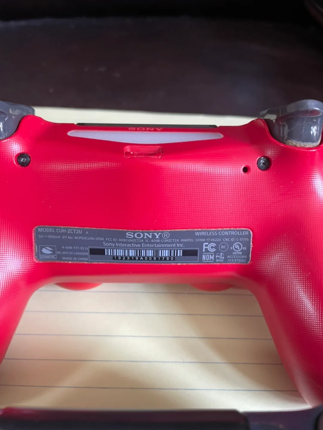 PlayStation 4 Controller - Red and Blue image indicator(5)