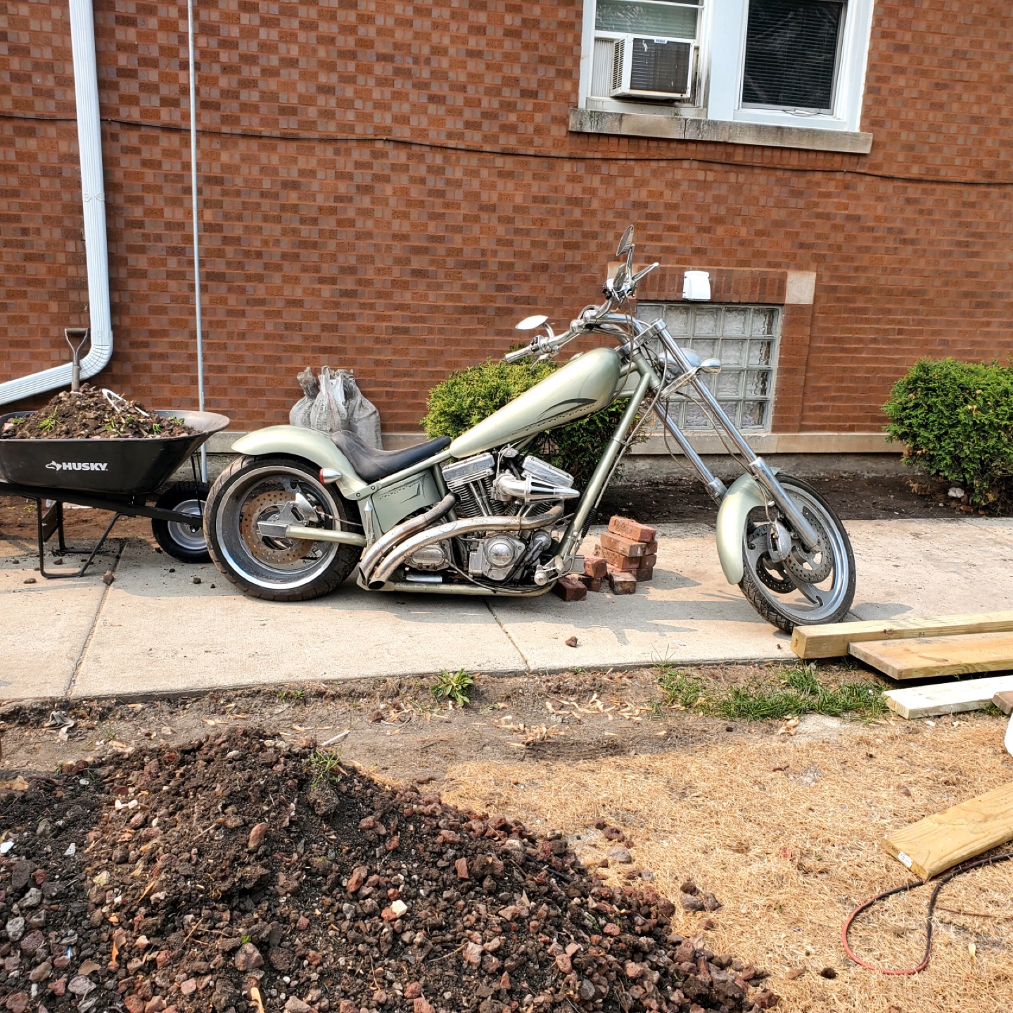 Custom Chopper Motorcycle - photo 2