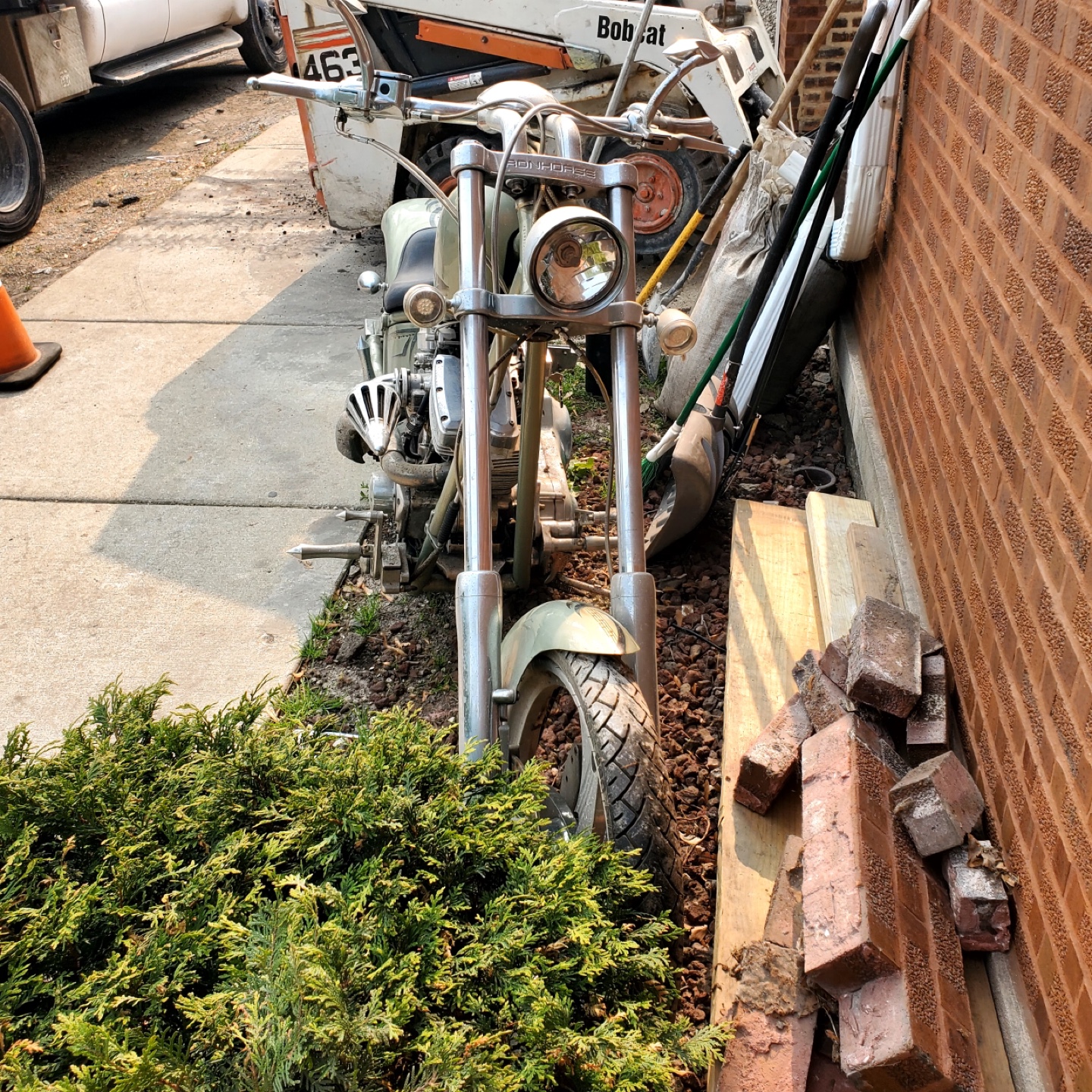 Custom Chopper Motorcycle - photo 3