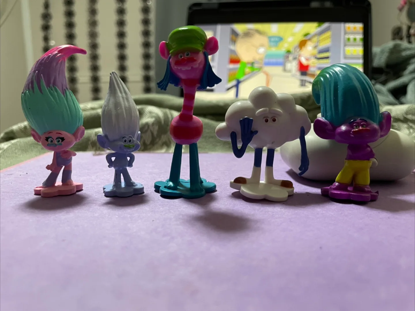 DreamWorks Trolls Mini Figures thumbnail