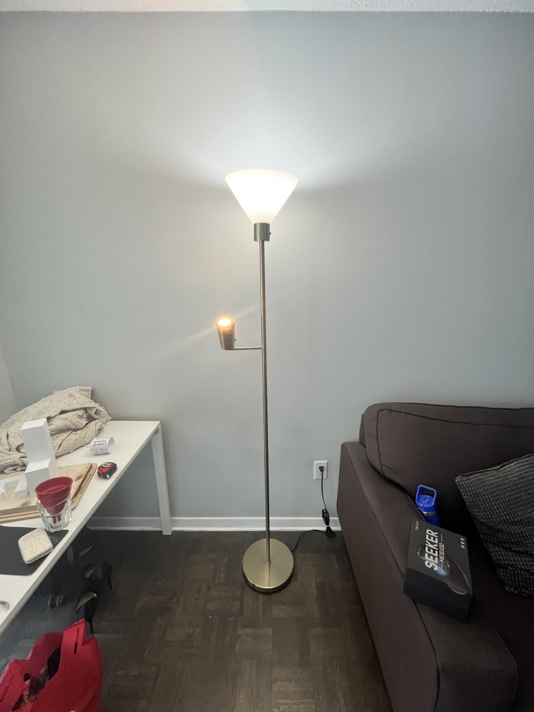 🫂 Standing Floor Lamp
