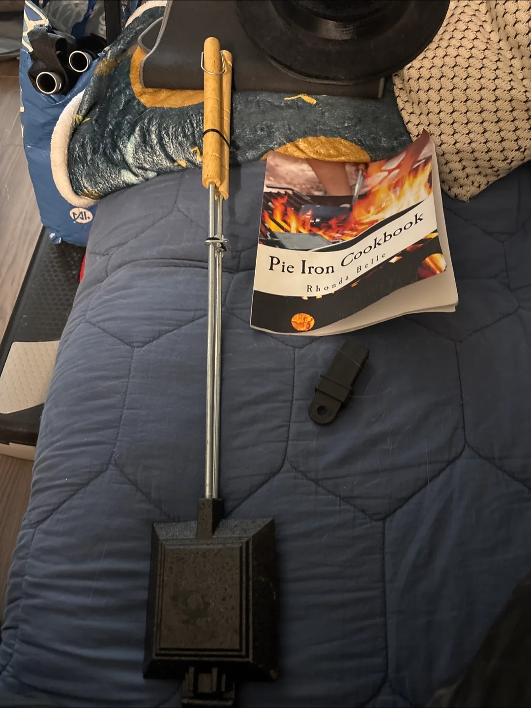 Pie Iron and Cookbook image indicator(2)