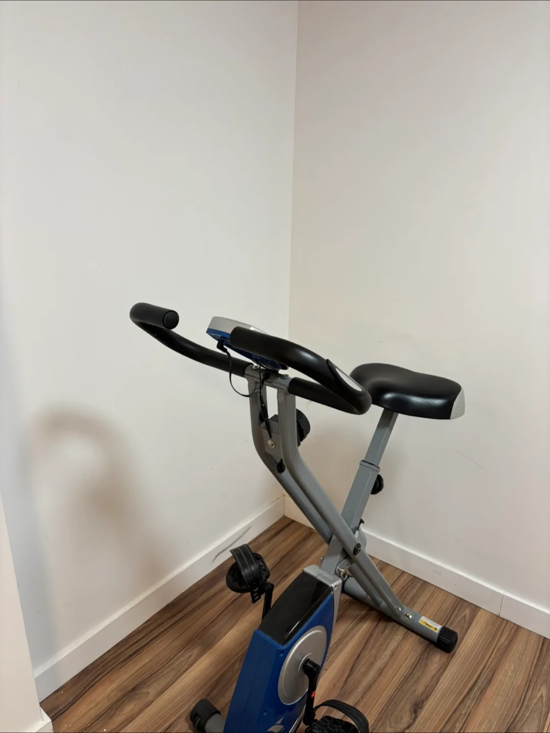 Xterra Foldable Exercise Bike image indicator(3)