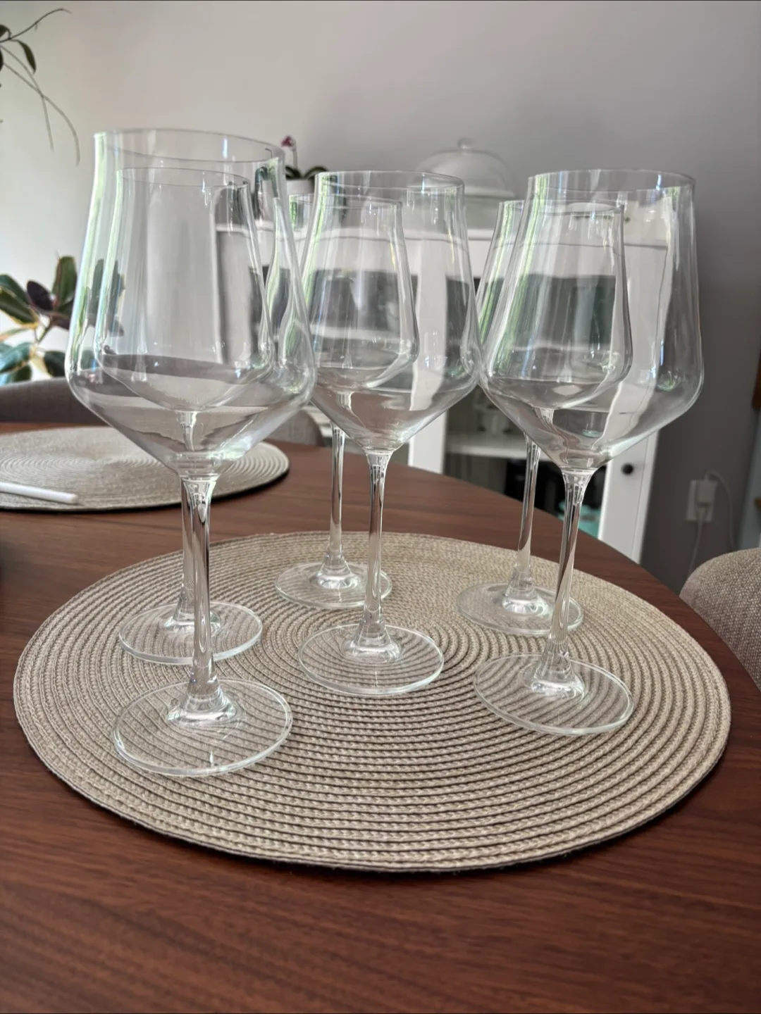 Wine Glasses thumbnail