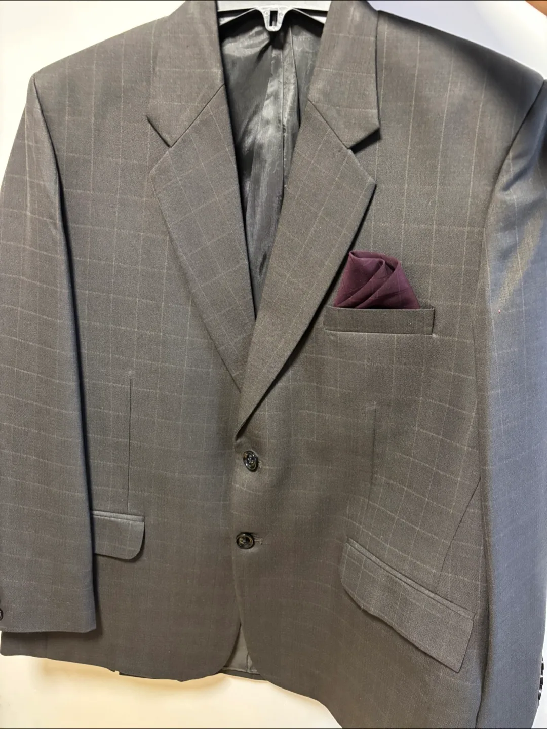 Mens' Suit thumbnail