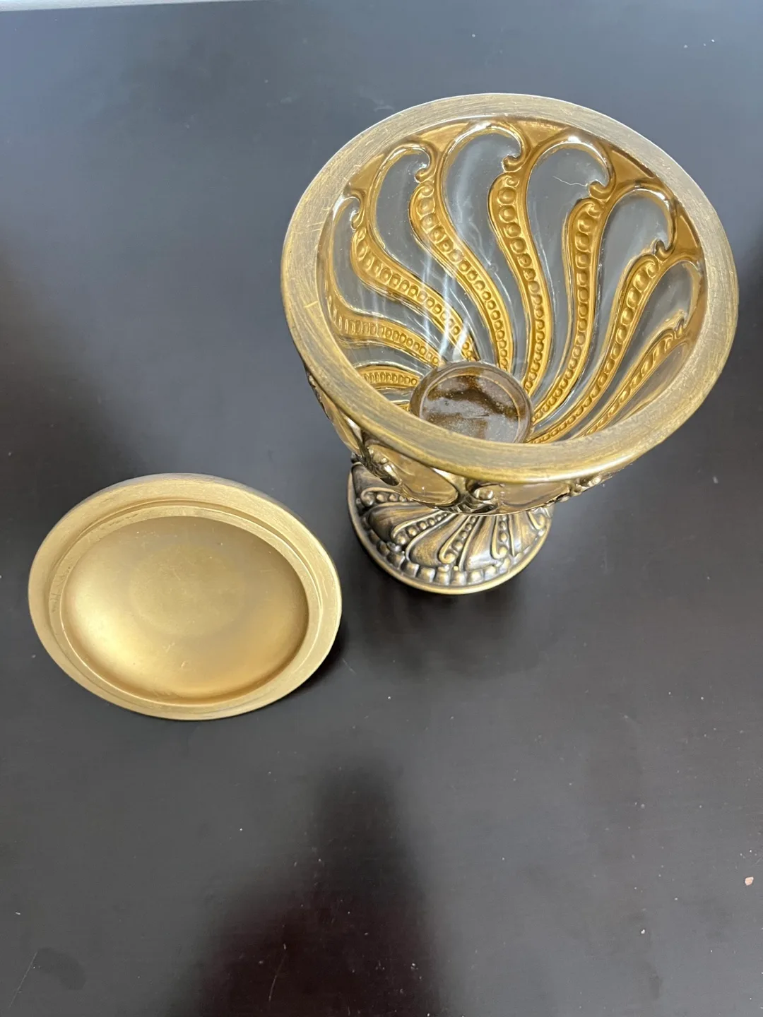 Antique Style Decorative Jar image indicator(3)