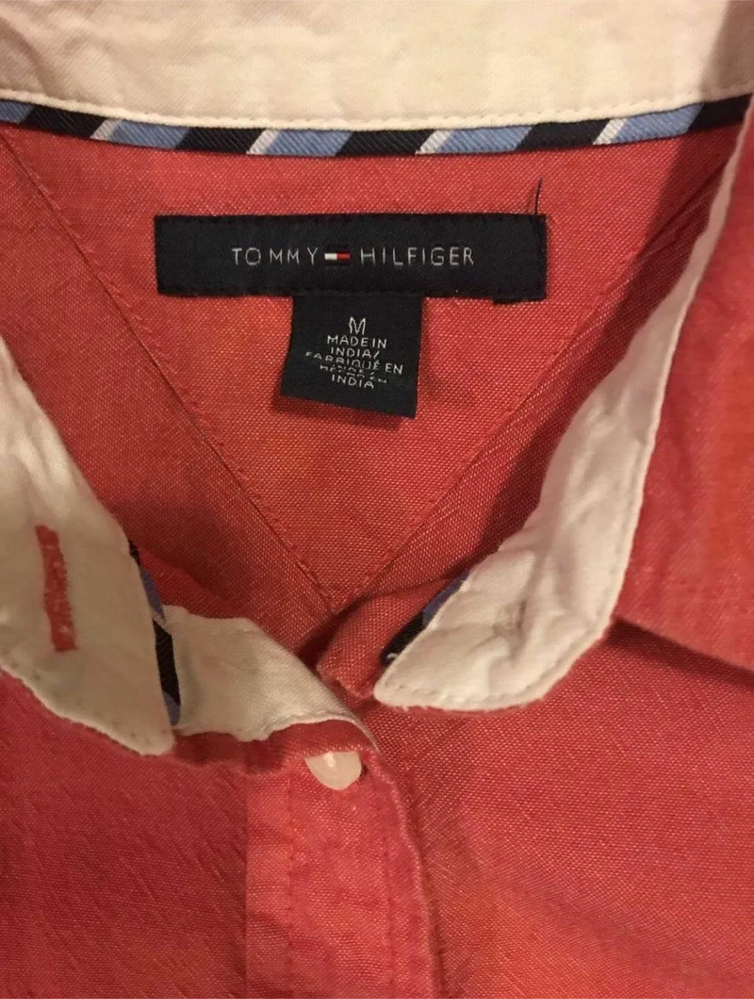 Tommy Hilfiger women’s medium button-down cotton shirt, coral image indicator(2)
