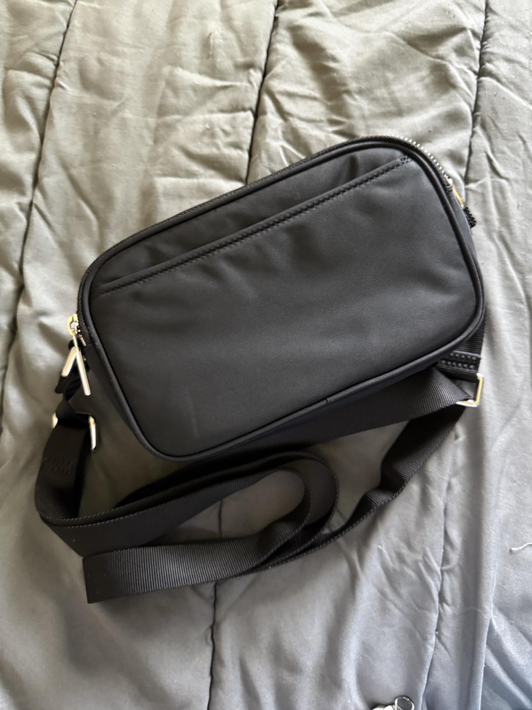 Lululemon Black Crossbody Camera Bag - photo 4
