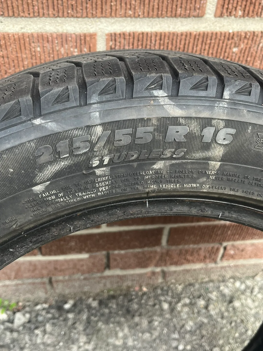 2 Michelin Winter Tire 215/55R16 image indicator(2)