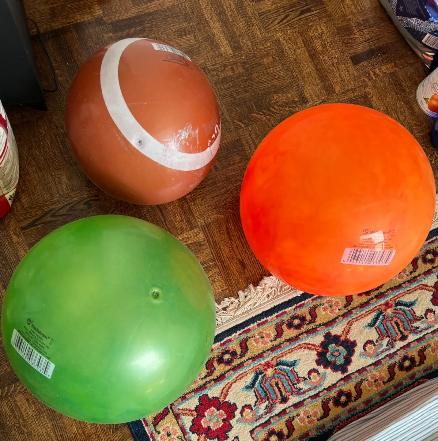 Set of colorful exercise balls thumbnail