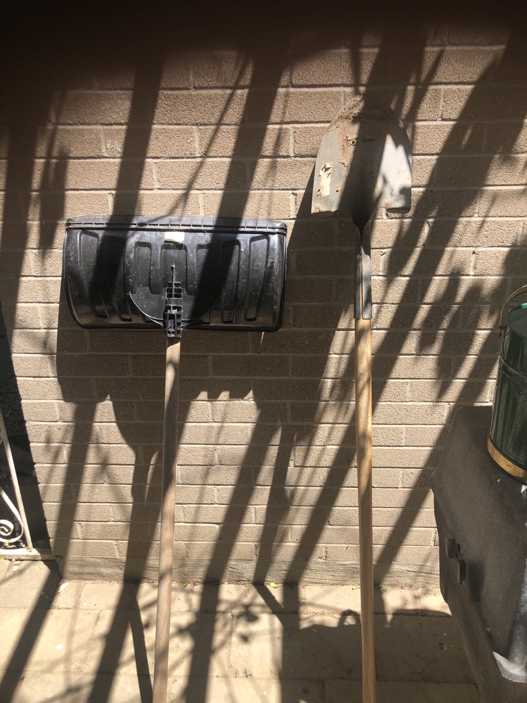 Gardening tools and accessories