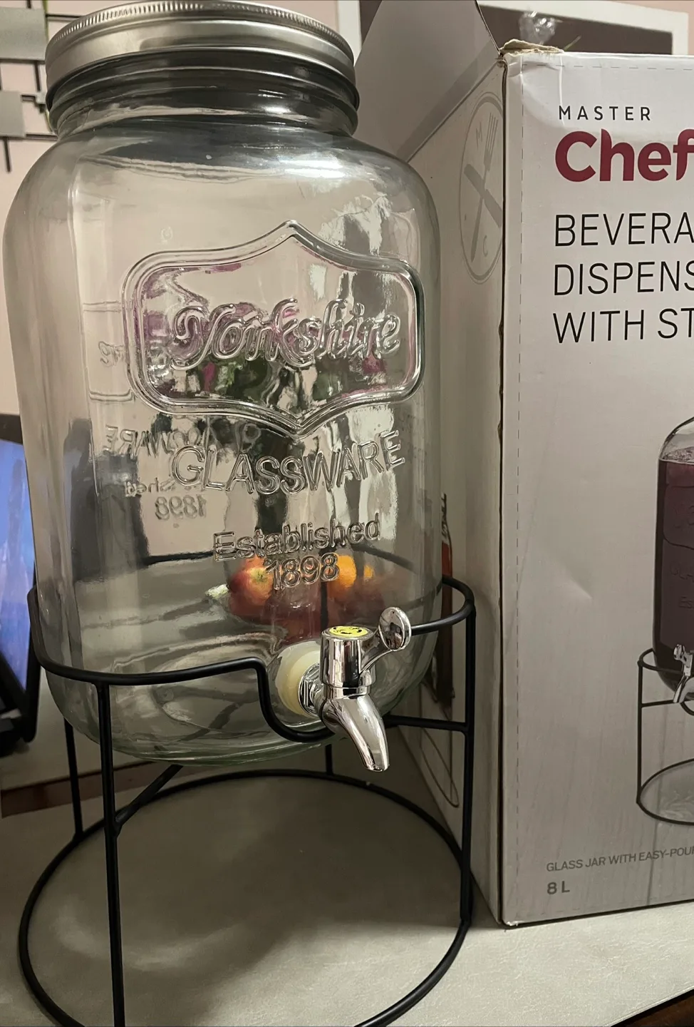 Master Chef Glassware Beverage Dispenser with Stand image indicator(2)