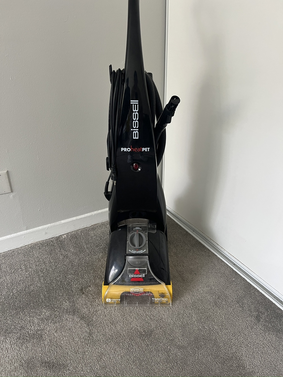Bissell ProHeat Pet Carpet Cleaner