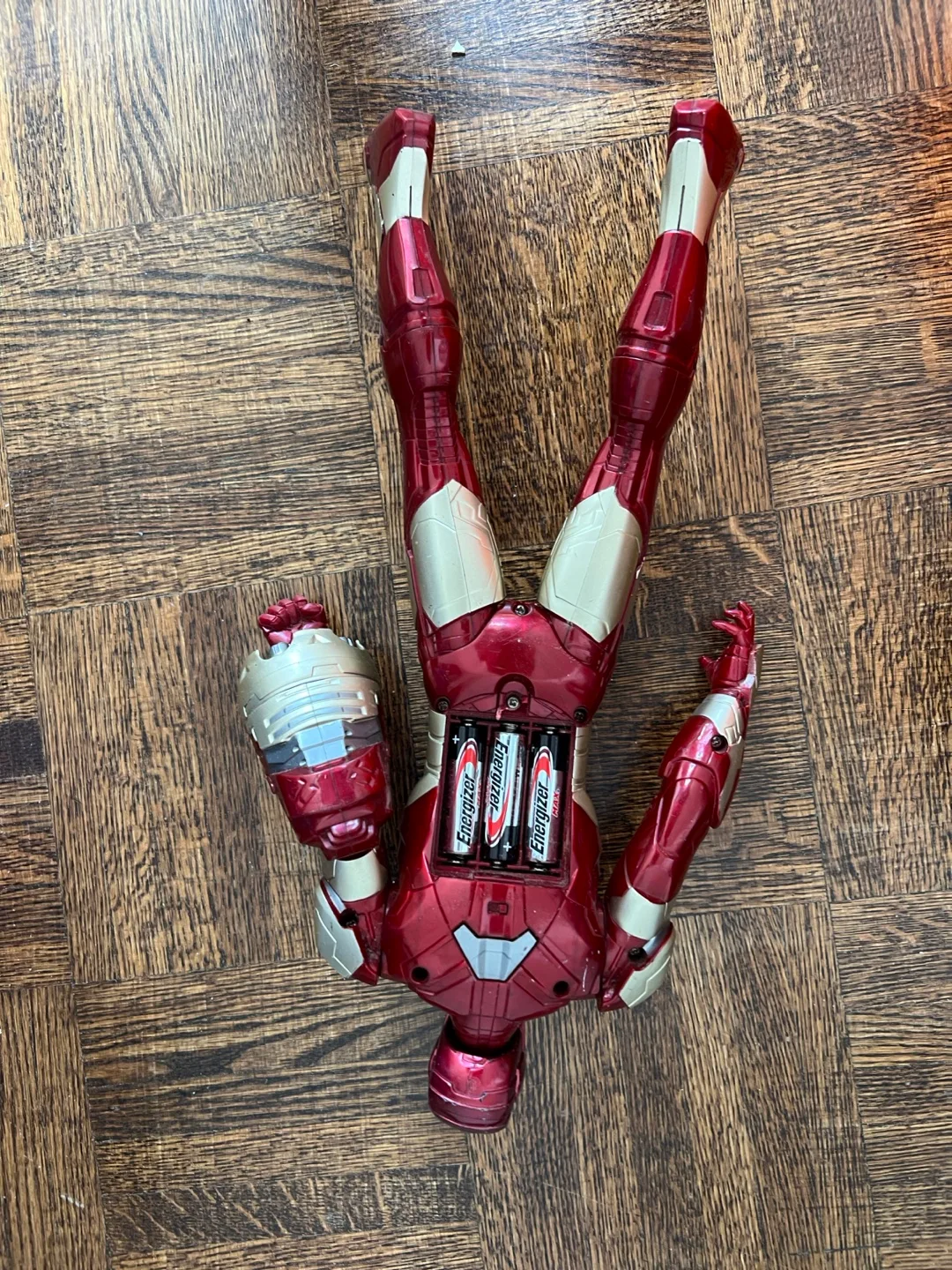 Iron Man Action Figure image indicator(3)