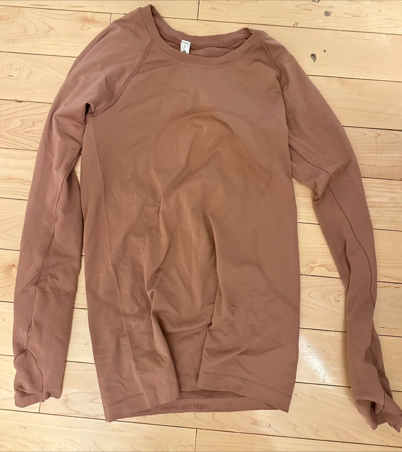 Lululemon Long Sleeve Shirt image indicator(2)