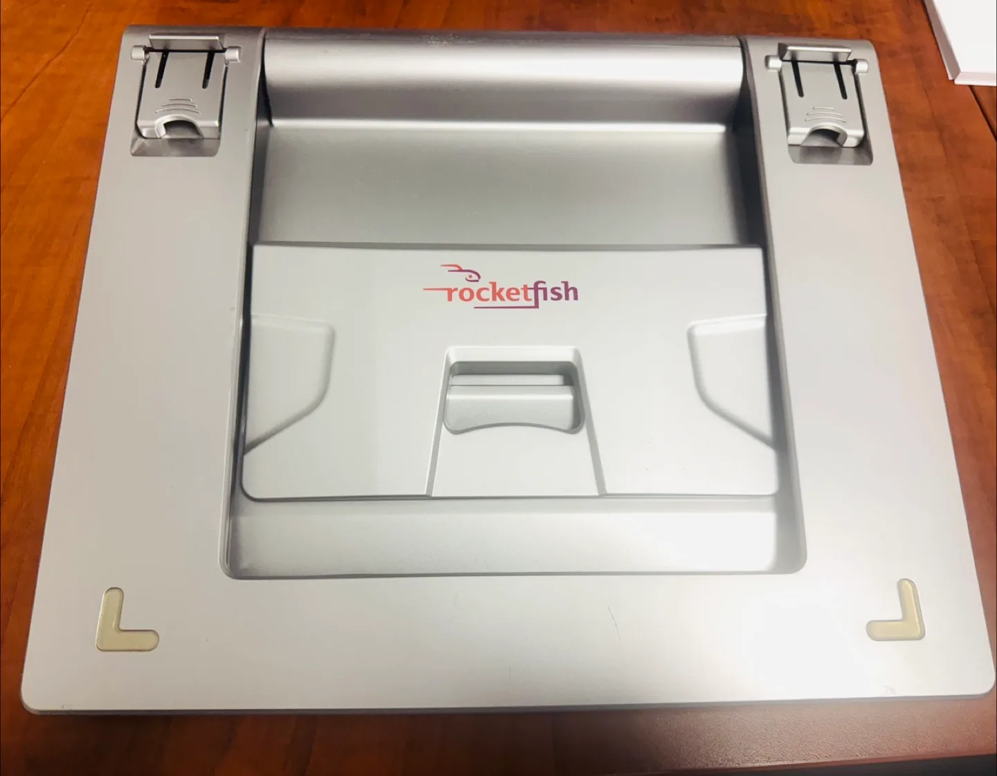 Laptop Stand (rocketfish) thumbnail