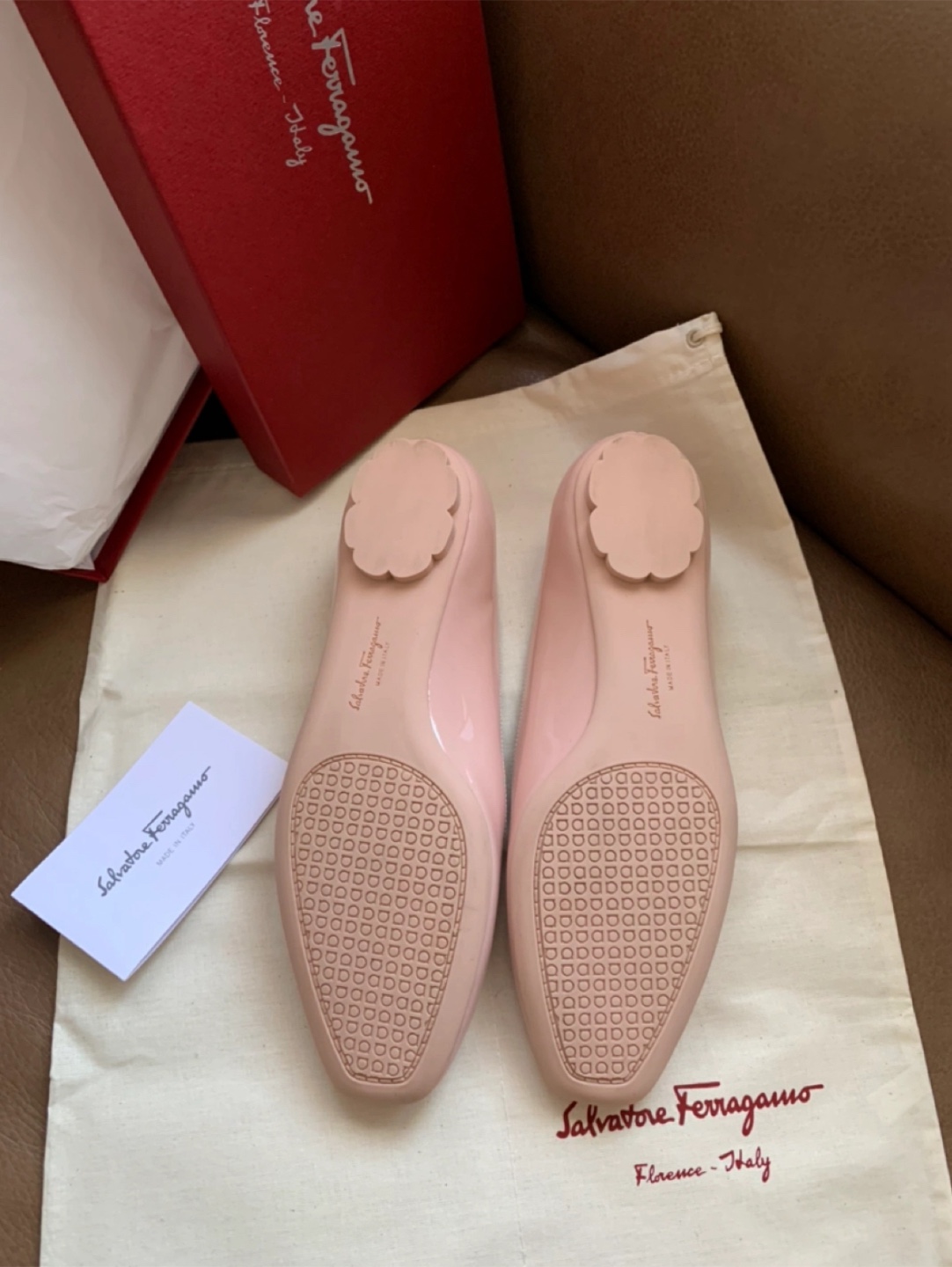 Salvatore Ferragamo Pink Flats - photo 5