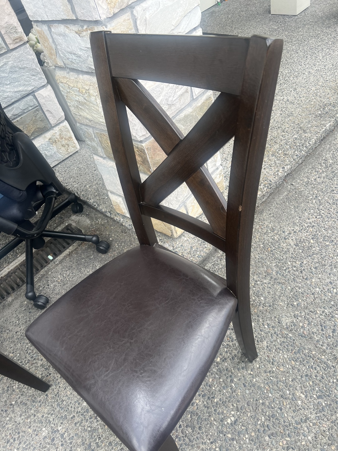 Dining Table with 4 Chairs