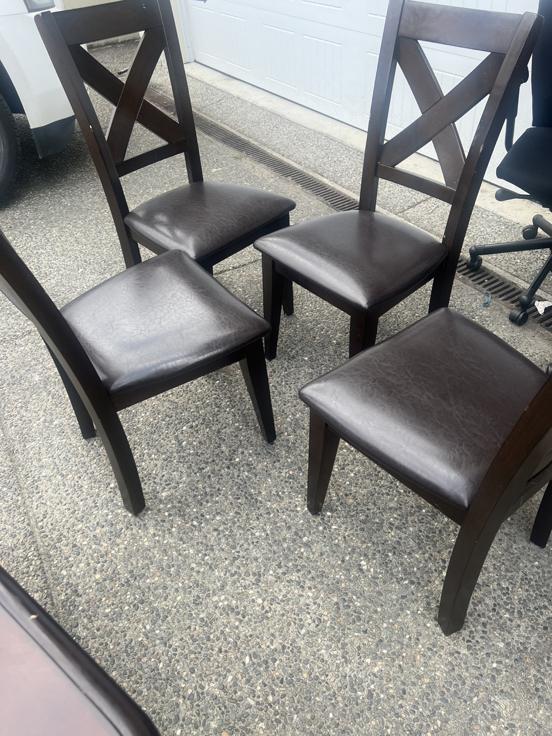 Dining Table with 4 Chairs - photo 3