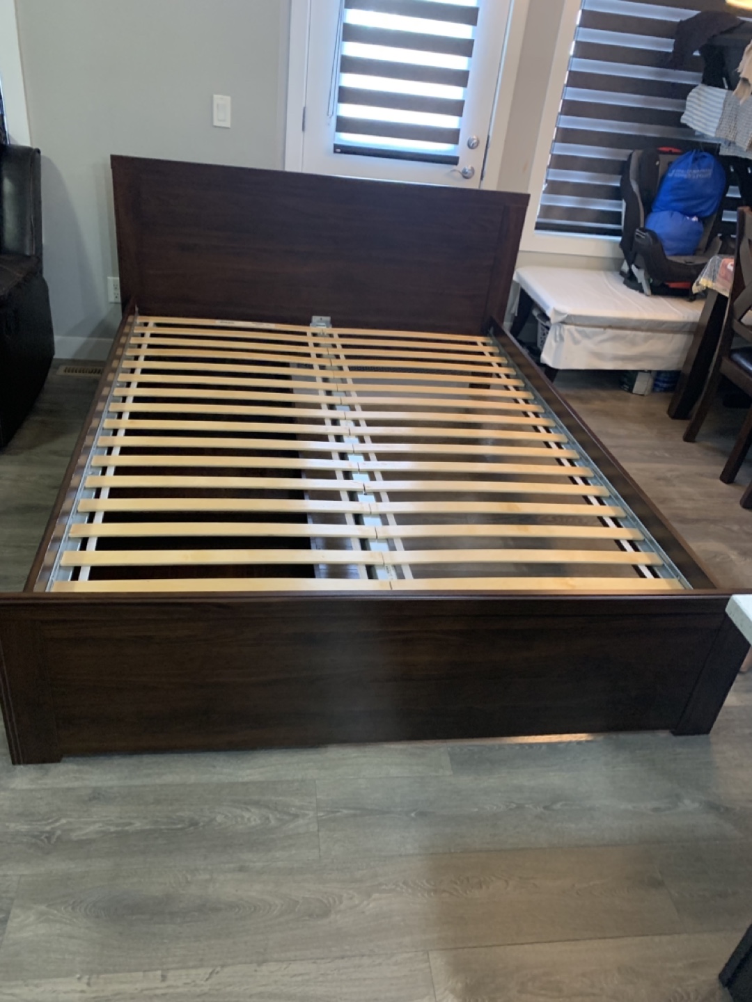 Queen Size Bed Frame with darwers - photo 2