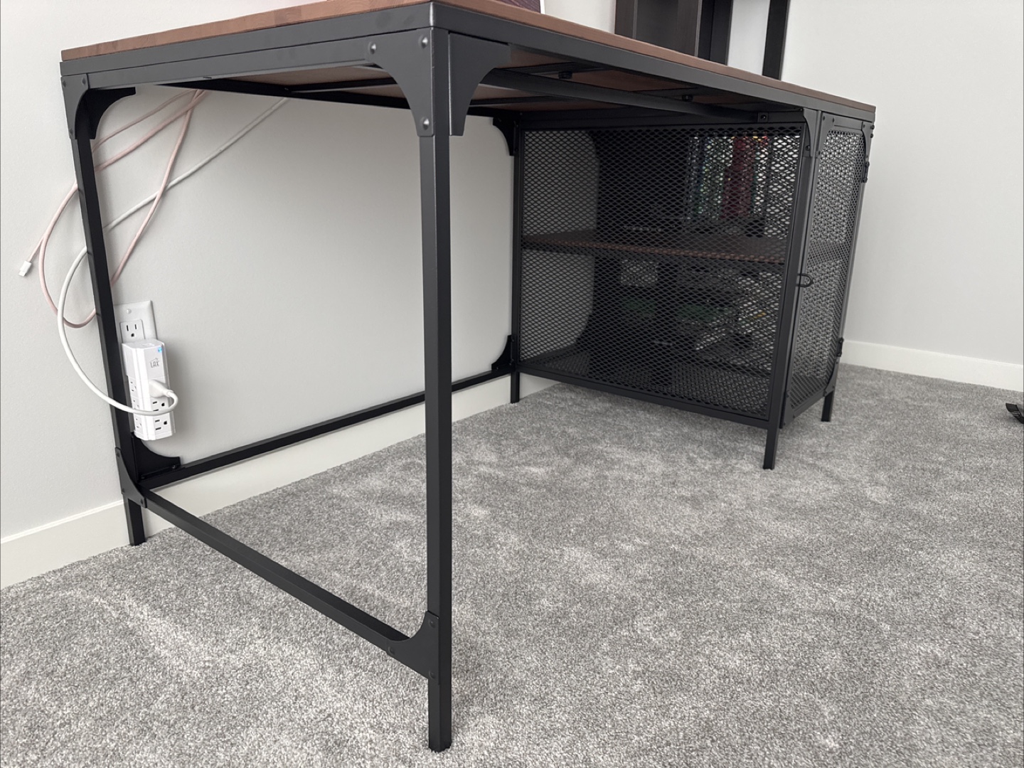 Industrial Style Desk - photo 4