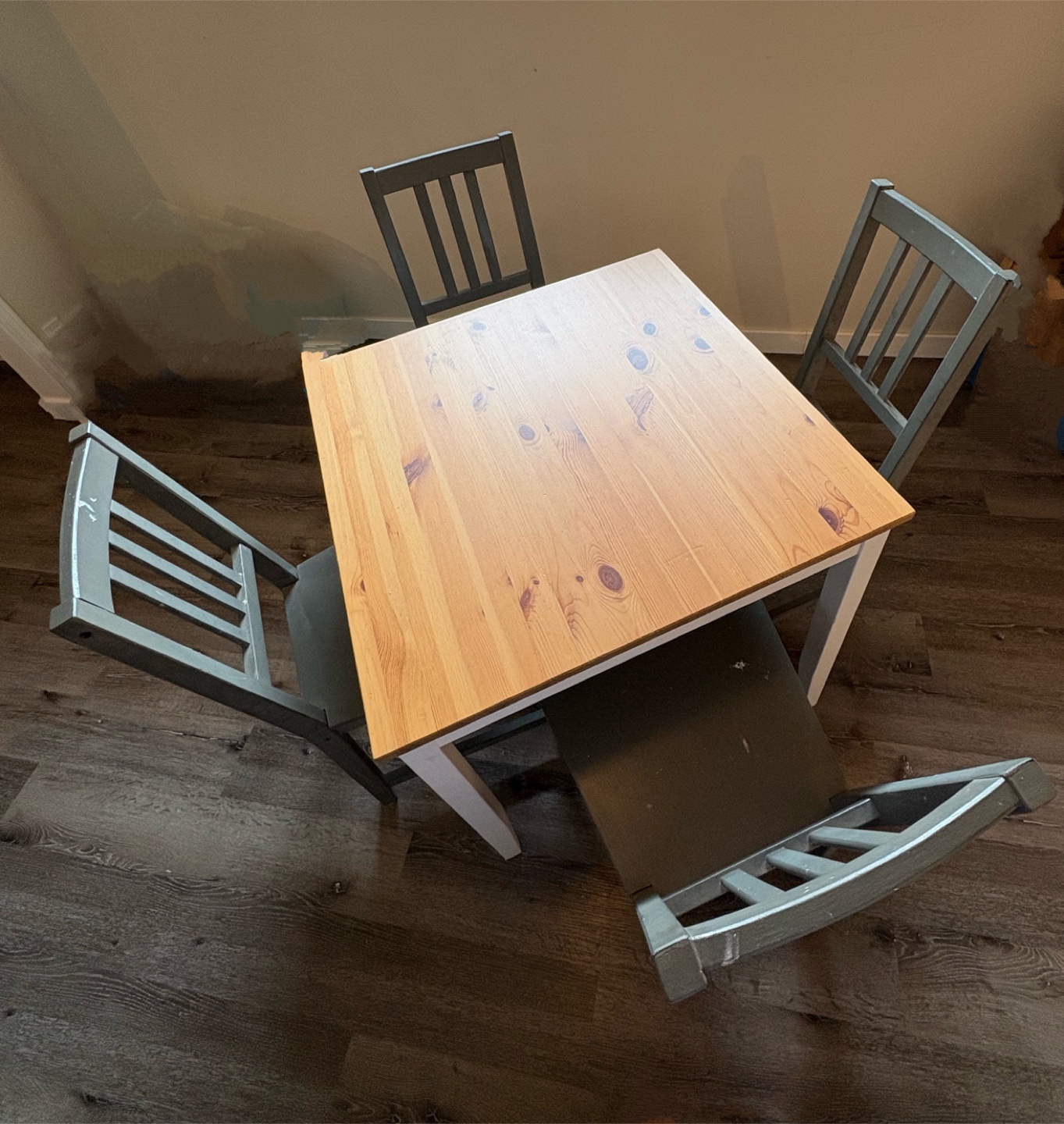 Dining Table with Chairs Set
