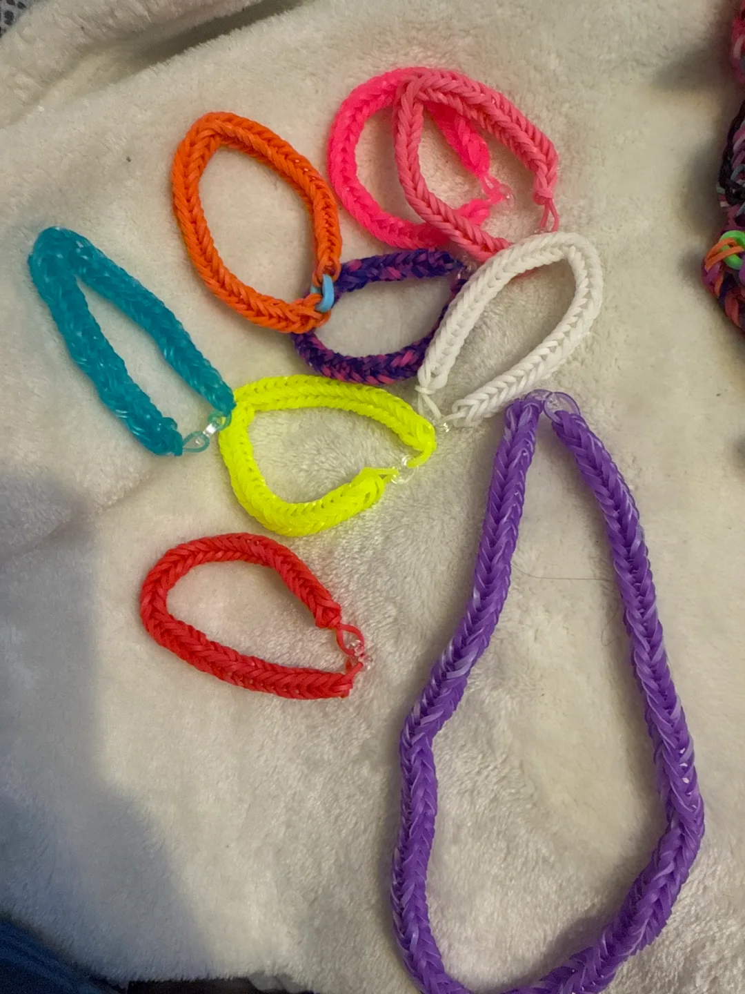 Rainbow Loom Lot image indicator(9)