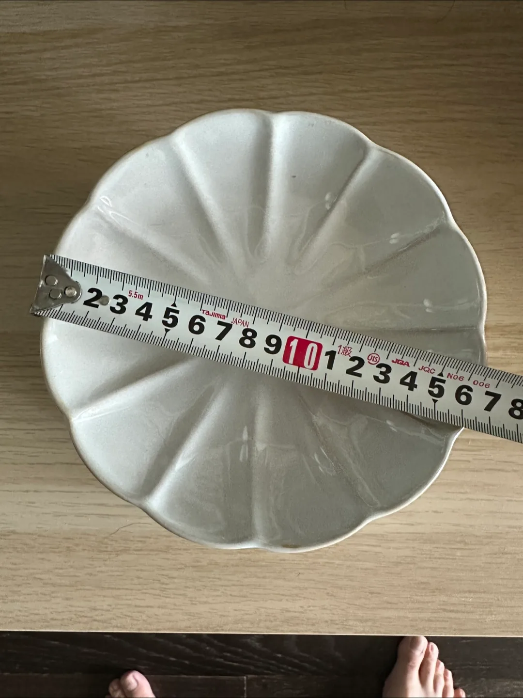 Set of 6 decorative white plates image indicator(3)