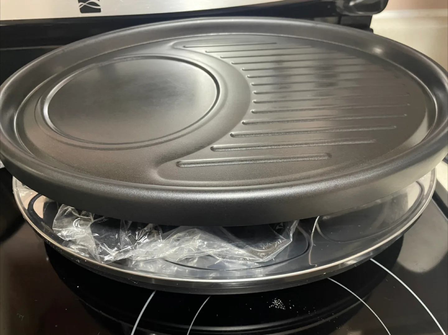 Trudeau Maison Oval Party Grill Set image indicator(2)