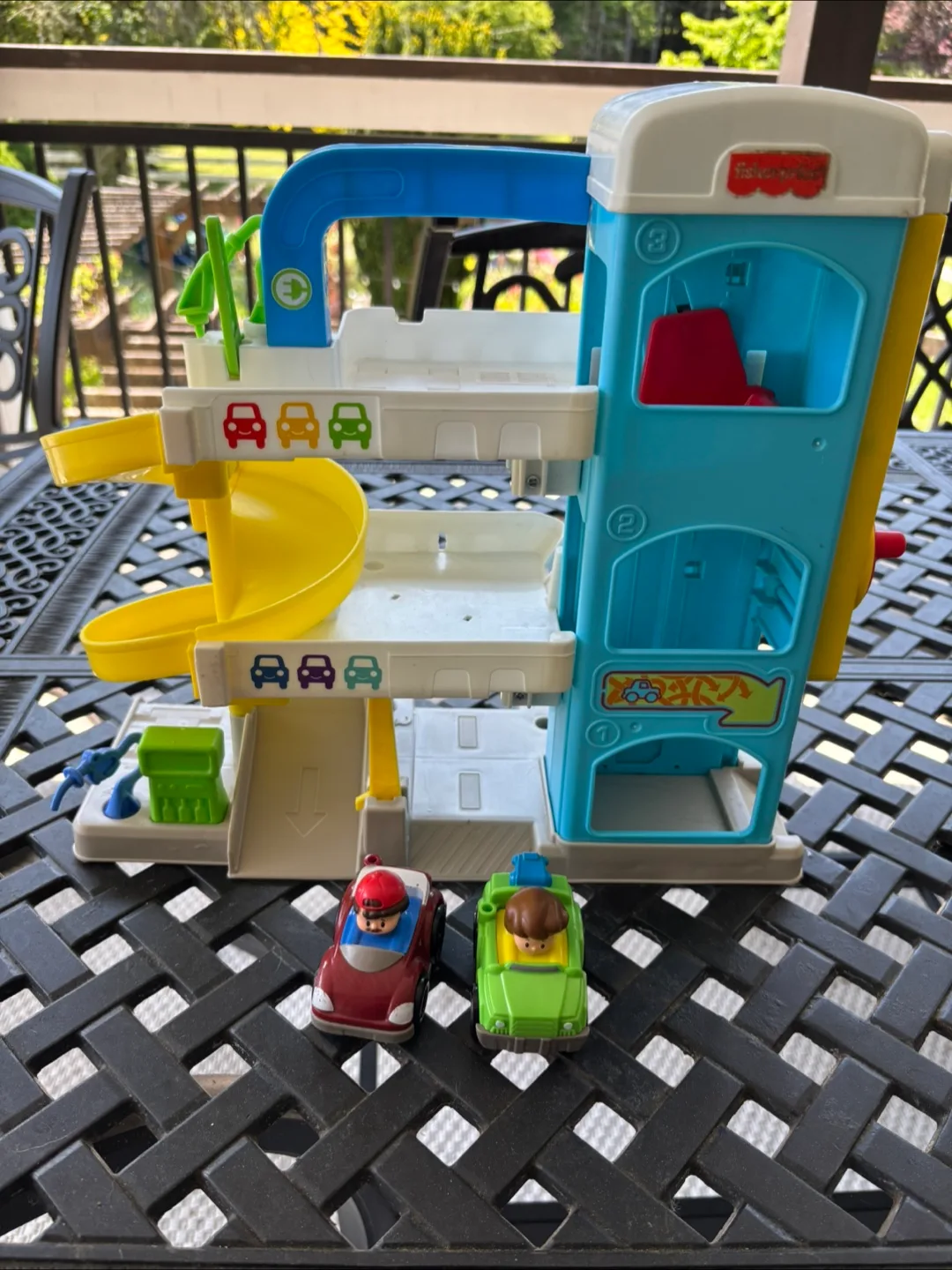 Fisher-Price Little People Garage Playset thumbnail