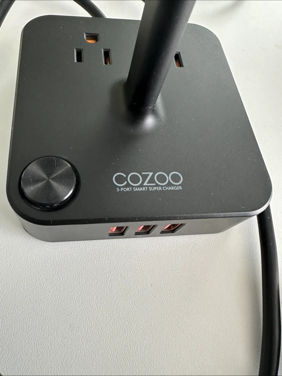 COZOO 3-Port Super Charger image indicator(2)