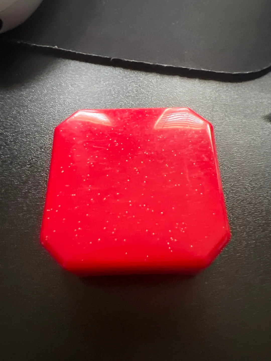 Square Stud Earrings image indicator(8)