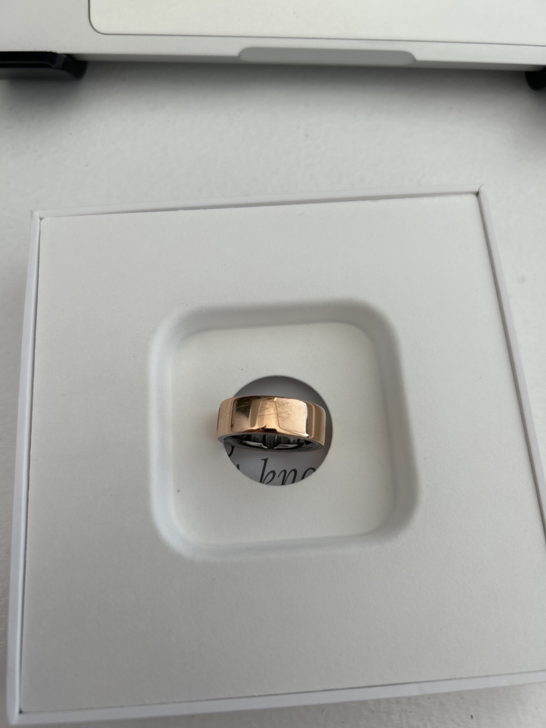 Oura Ring 4, Rose Gold, Size 8 - photo 2