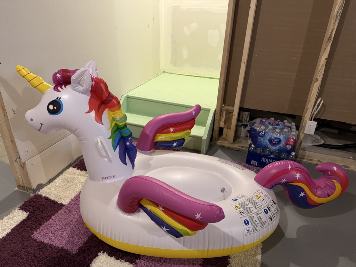 Inflatable Unicorn Pool Float - photo 2