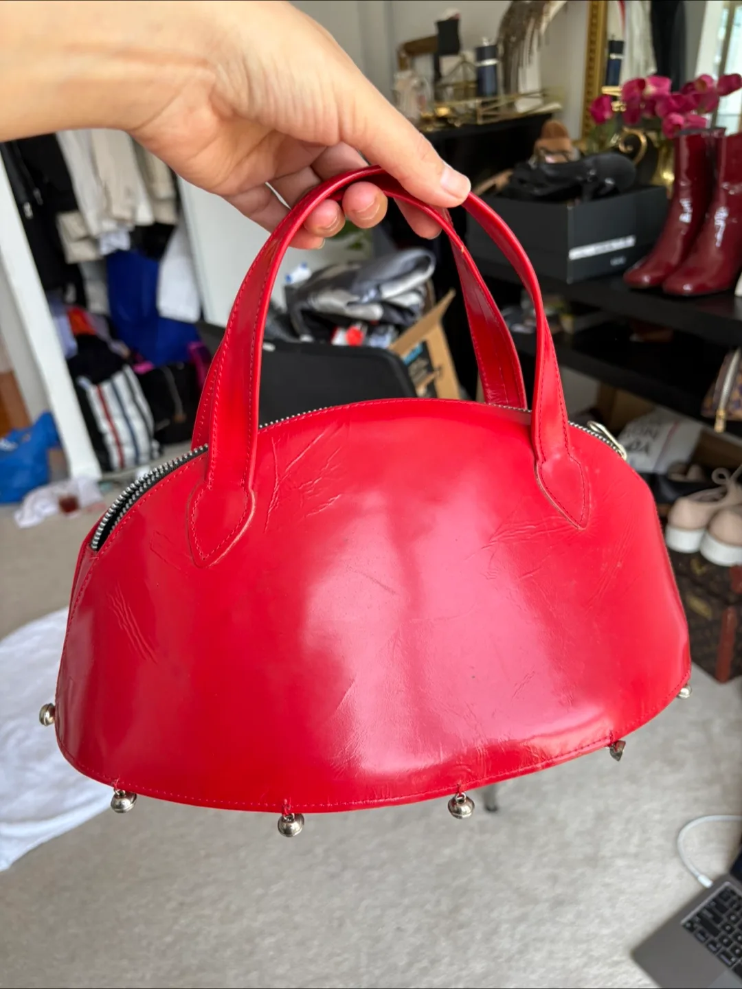 Red Dome Handbag image indicator(3)