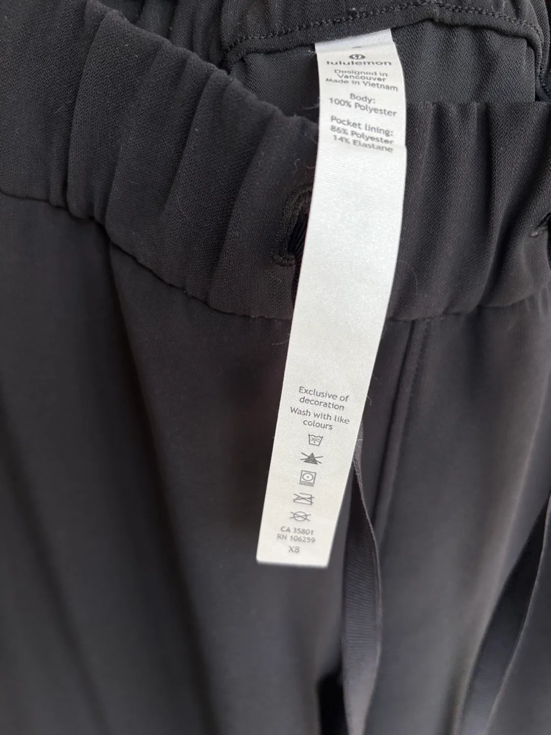 Lululemon Black Trousers Size 2 XS image indicator(4)