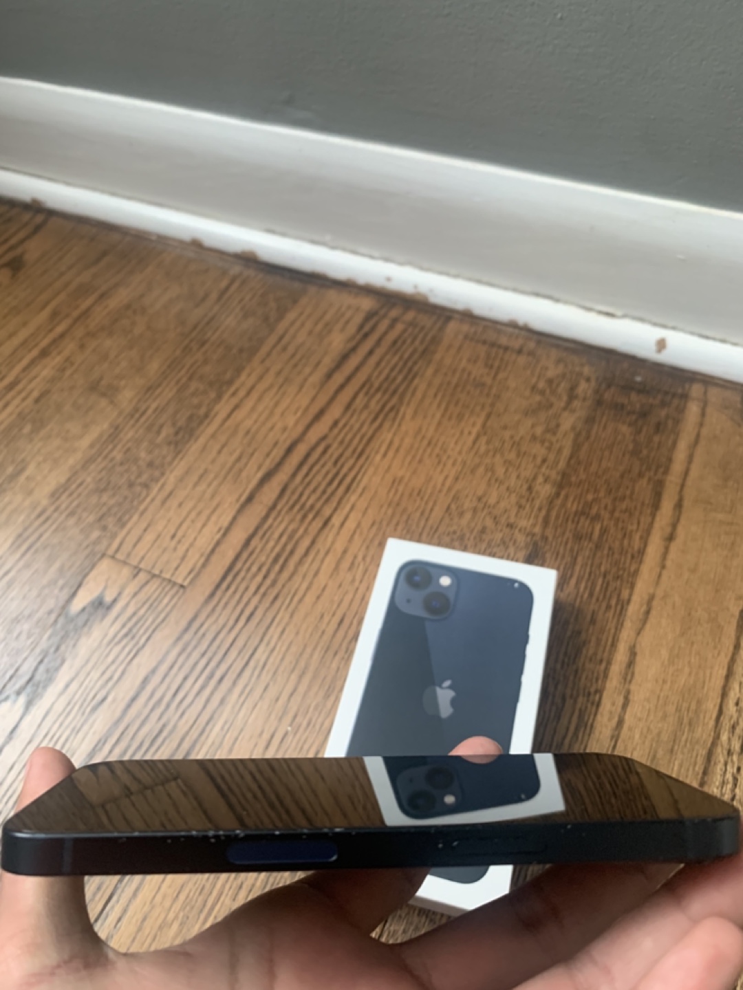 Apple iPhone 13 - photo 5