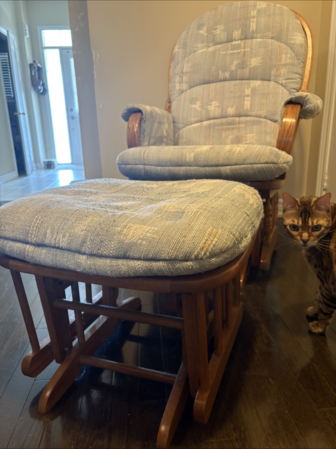 Glider Chair and Ottoman - photo 4